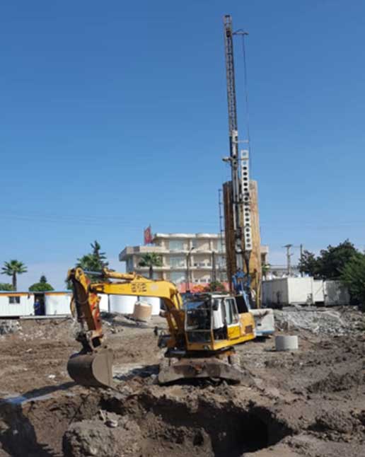 stabilizing-the-pit-of-the-motelgho-building